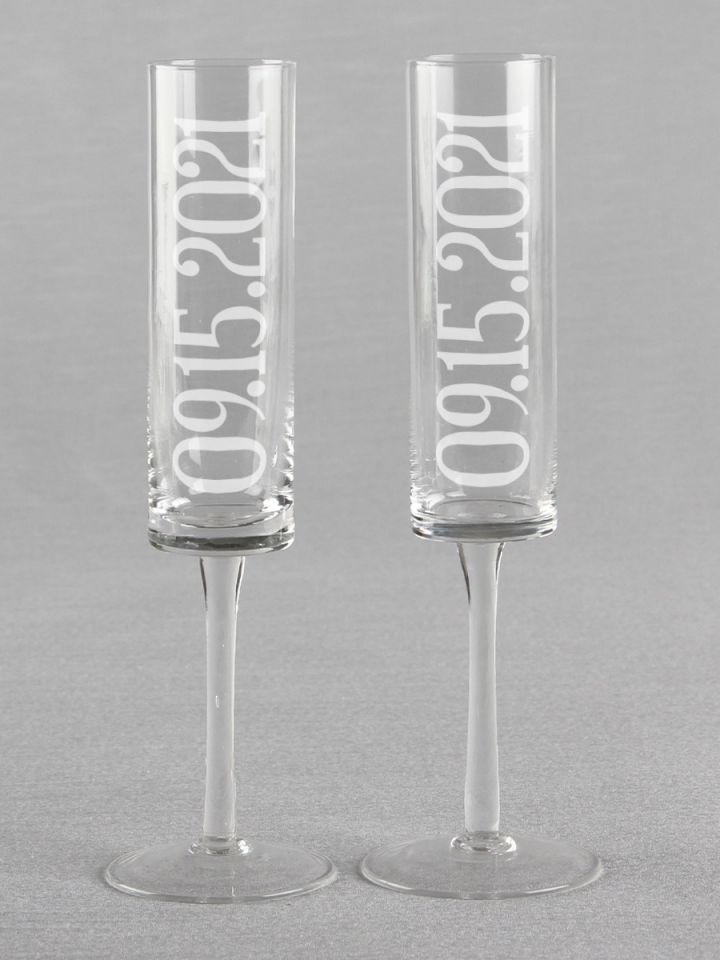Cylindrical champagne flutes store