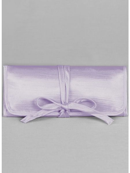 Mis Quince Embroidered Jewelry Roll-Lavender