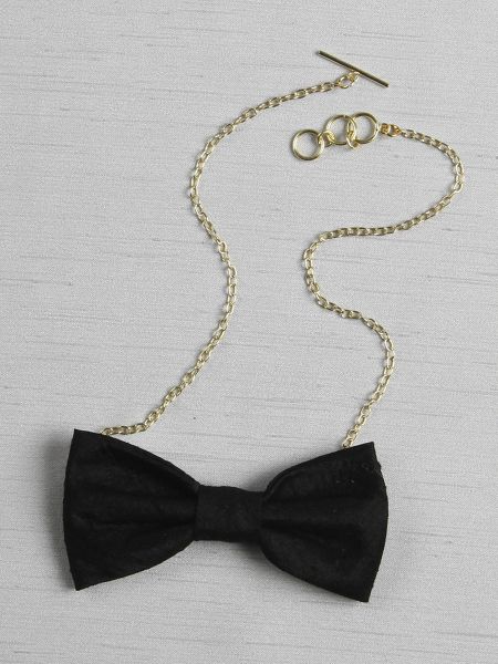Bow Tie Necklace, Black