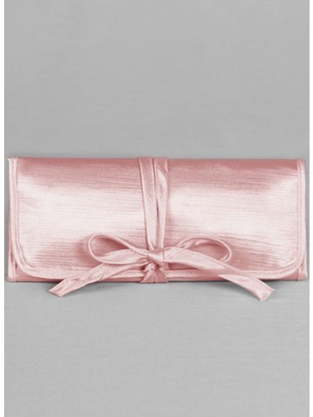 Mis Quince Embroidered Jewelry Roll-Pink