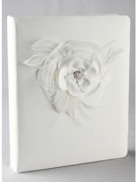 Ivy Lane Design Genevieve Memory Book White 